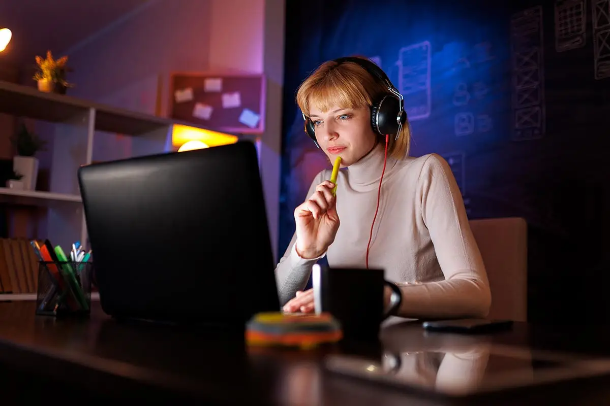 Web Designers & Web Design: Benefits & Key Elements for Your Audience